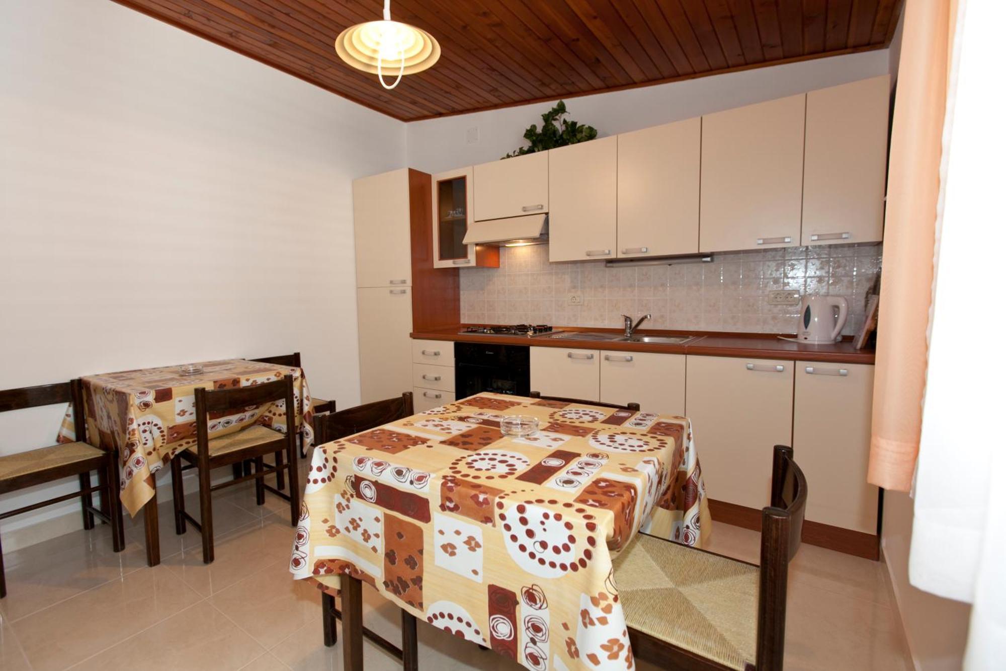 Apartments Milana Tučepi Exterior foto